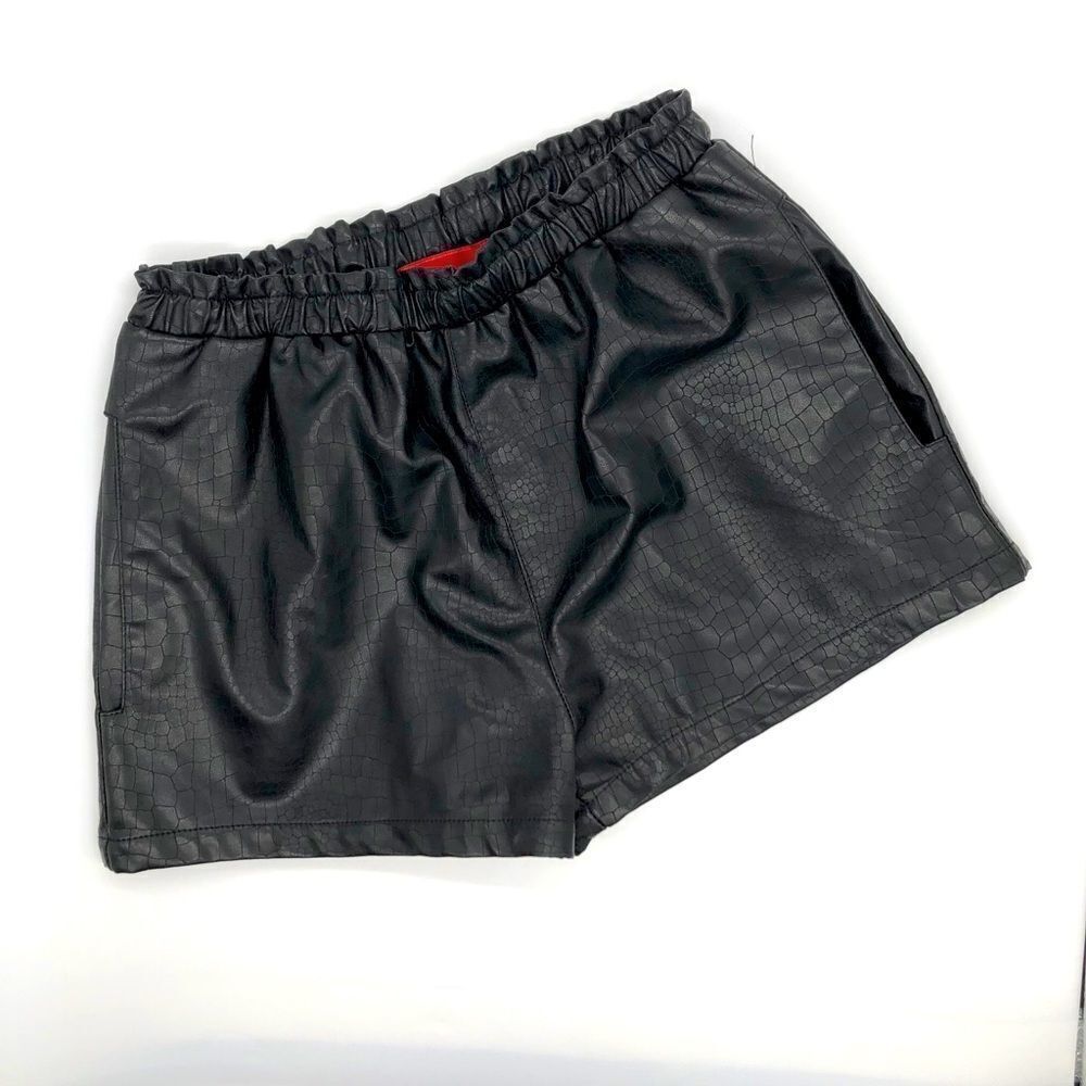 Akira Chicago Faux Leather Shorts - Picture 2 of 5